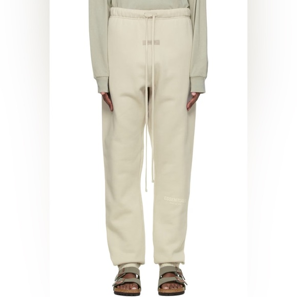 NWT FEAR OF GOD ESSENTIALS Beige Fleece Lounge Sweatpants size XS - Picture 1 of 6